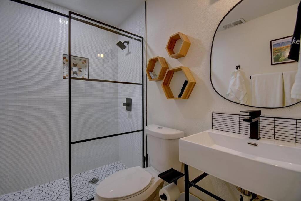 Prickly Pear At Cactus Flower-Hot Tub-Pet Friendly-No Pet Fees! Albuquerque Exterior photo